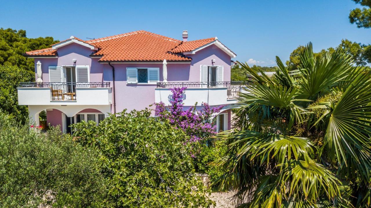 Apartments La Mirage Pirovac Exterior photo